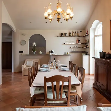 La Capinera Sabry's *